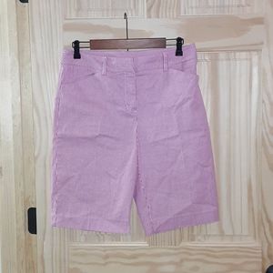 Jones New York pink/white pinstriped shorts size 8
